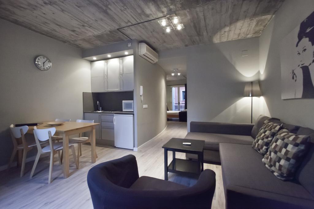 Borne Lofts Apartment Barcelona Exterior photo